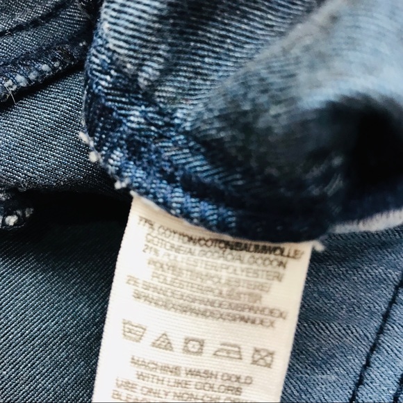 Free People light wash jeans - Picture 7 of 7